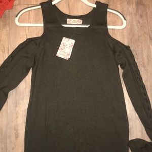 Long Sleeve Green Top